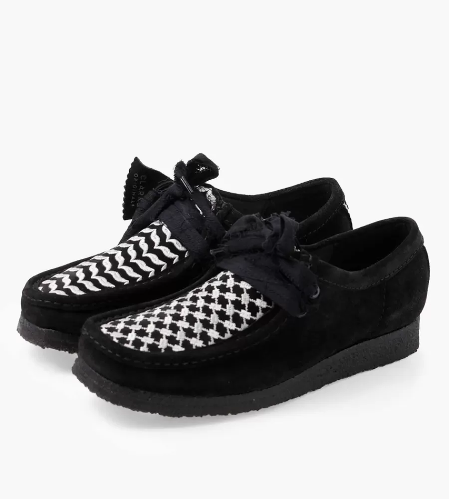 Schoenen & Boots^CLARKS ORIGINALS Clarks X Slam Jam Wallabee Black Embroidery