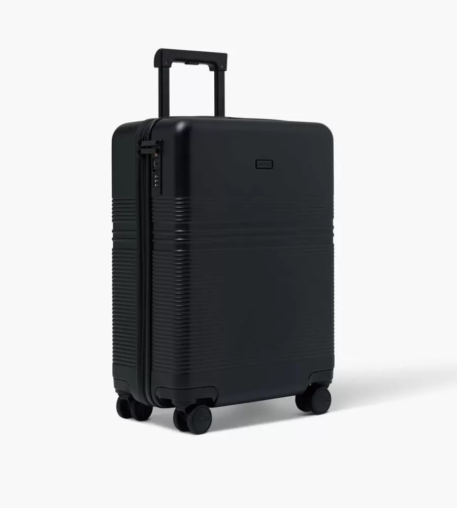 Tassen^NORTVI Midnight Black Essential 36L Suitcase